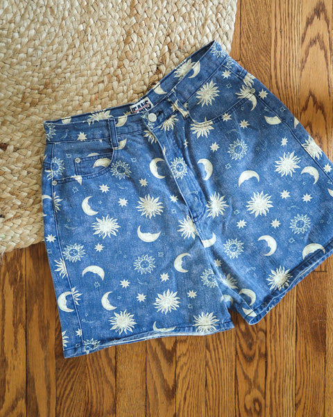 Moon shorts